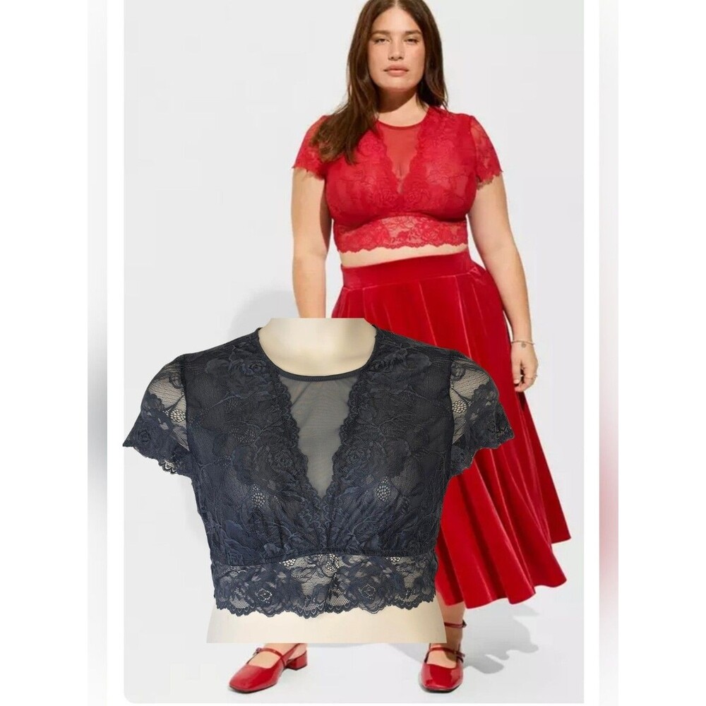 NWT Torrid 0 Lace Short Sleeve Crop Bra Top Navy Blue 3369-